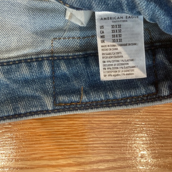Mens Distressed American Eagle Airflex Jeans - Picture 3 of 4